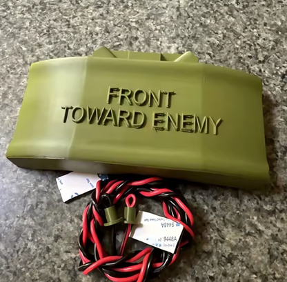 💣"Front Toward Enemy" Claymore No Soliciting Sign | Funny Gag Gift